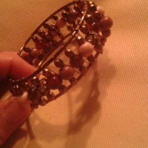 SALE! Nwot Beaded bracelet brass